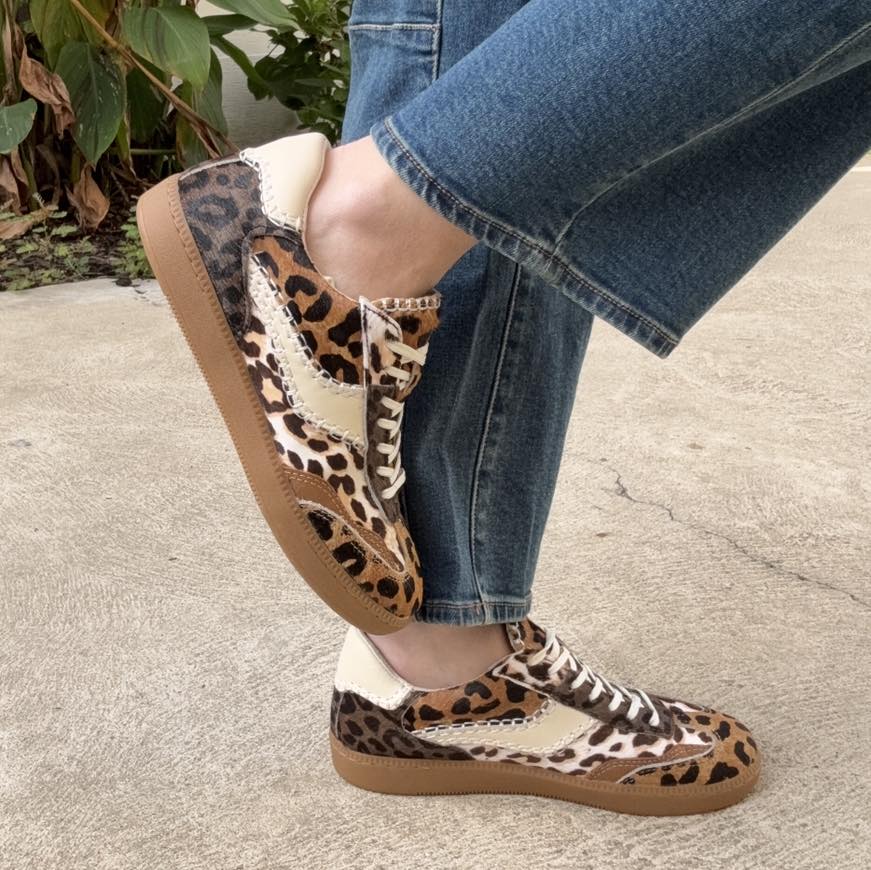 Dolce Vita Sneakers