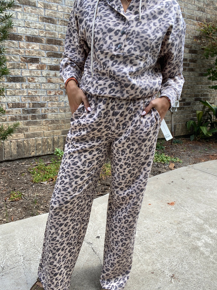 Cloud Wide Leg Pant- Leopard