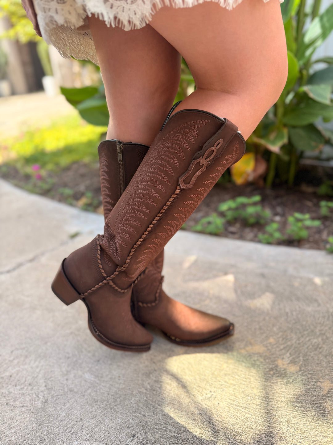 LD Brown Emb. Woven &amp; Metallic Welt Tall Boot