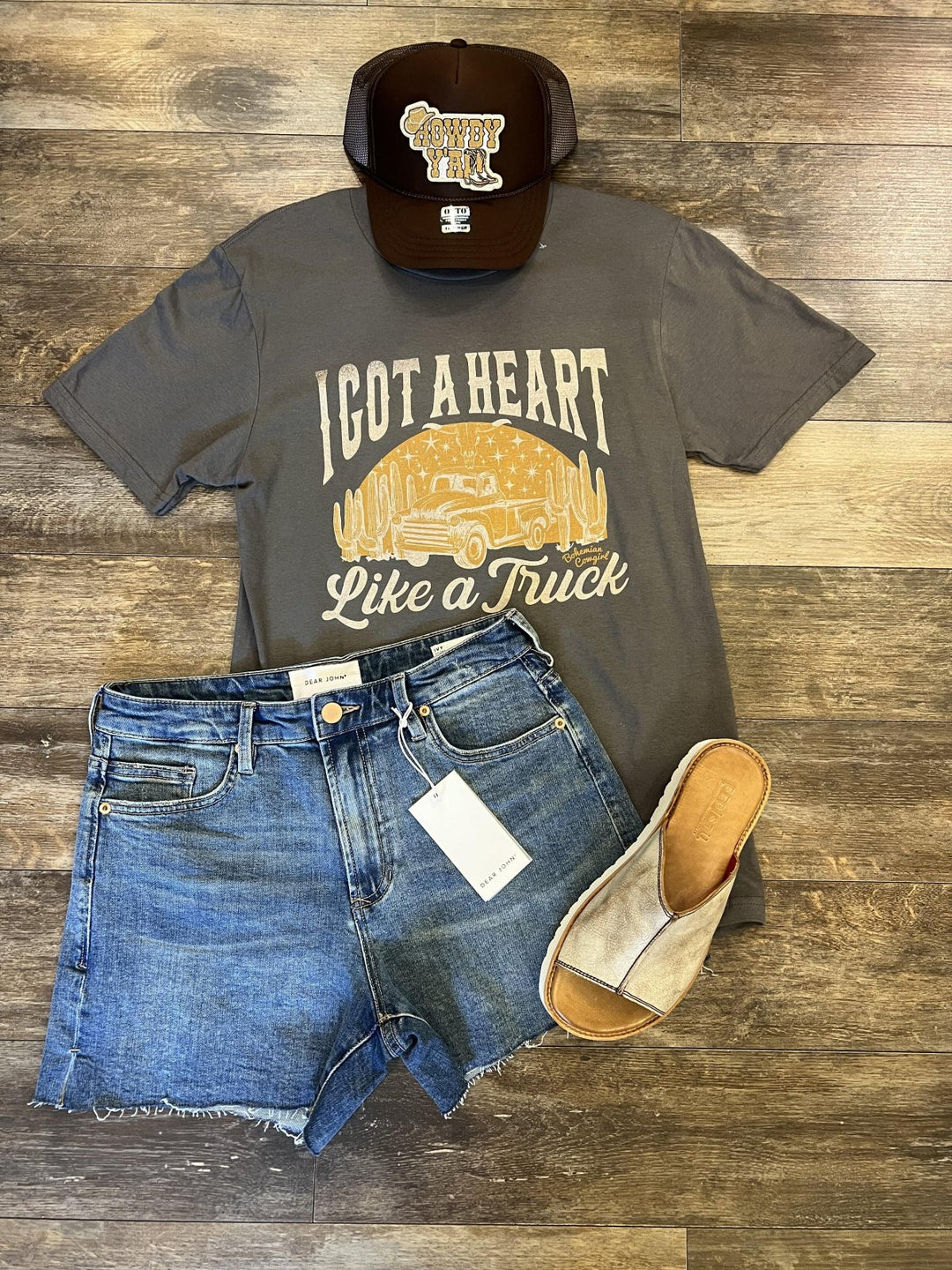 Heart Like a Truck Tee - Sm
