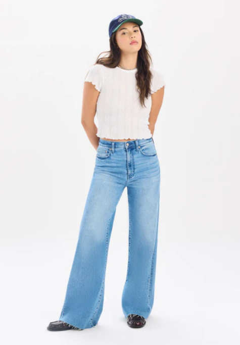 Far Out HR Wide Leg Jean- Right On