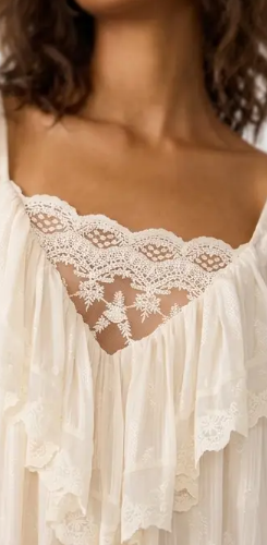 Vickie Dress- Cream