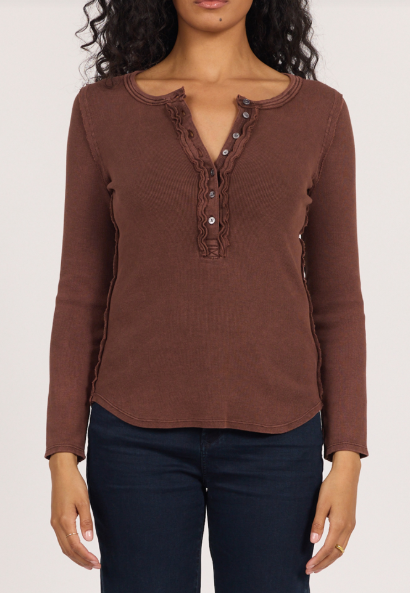 Edie Henley Top- Washed Cappuccino
