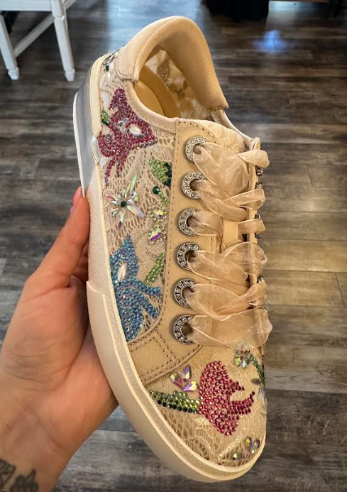 Bailey Sneaker- Nude