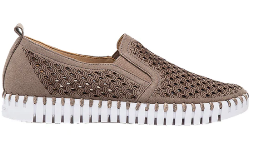 Tulip Flats Slip On - Falcon - 38 (7.5)