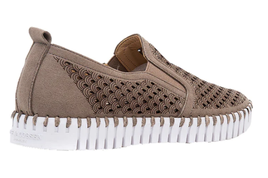 Tulip Flats Slip On - Falcon - 38 (7.5)