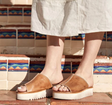 Fairlee Platform Sandal - Tan Rustic - 9