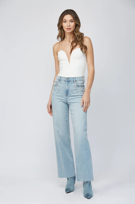 Logan Light Wash Studded Hotfix Dad Jean - 28