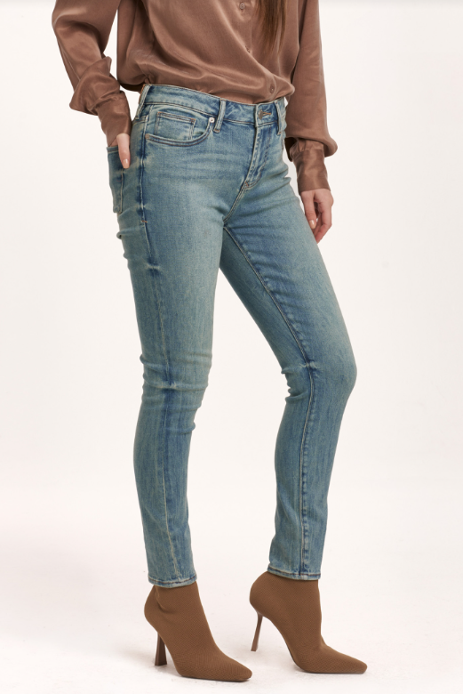 Gisele Skinny Jean- Pioneer Valley