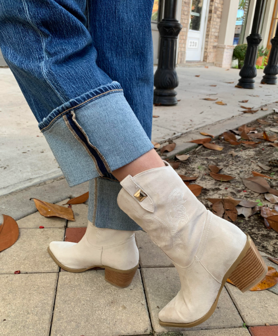 Darla Suede Boot- Sand