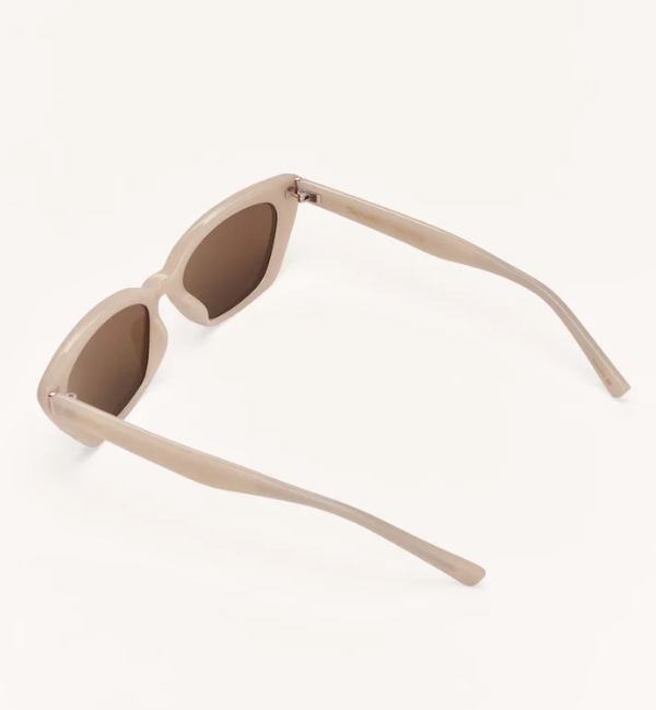 Staycation Sandstone - Brown Polarized
