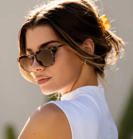 Drew Blush Pink Tortoise / Brown Gradient Lenses