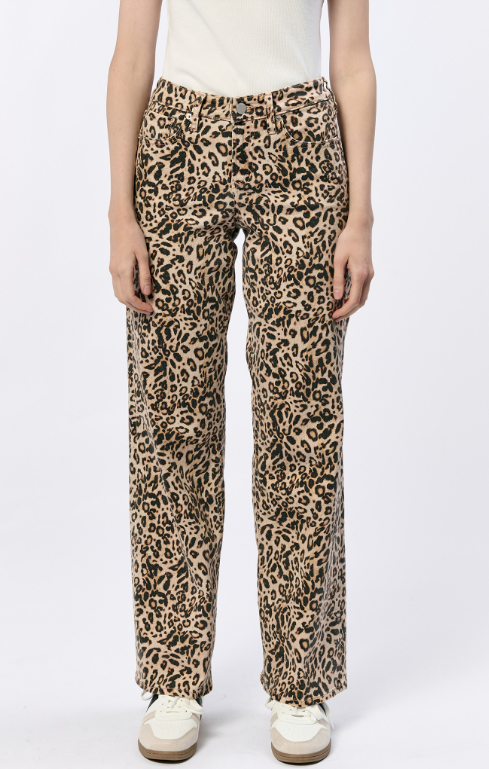 Leopard Safari Taylor Jean - 29