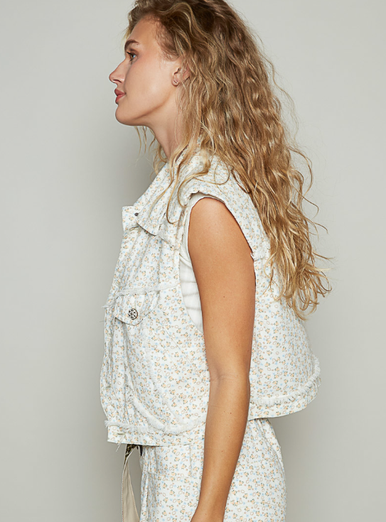 Chi Distressed Vest- Ivory Floral