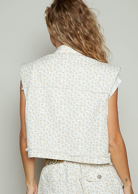 Chi Distressed Vest- Ivory Floral