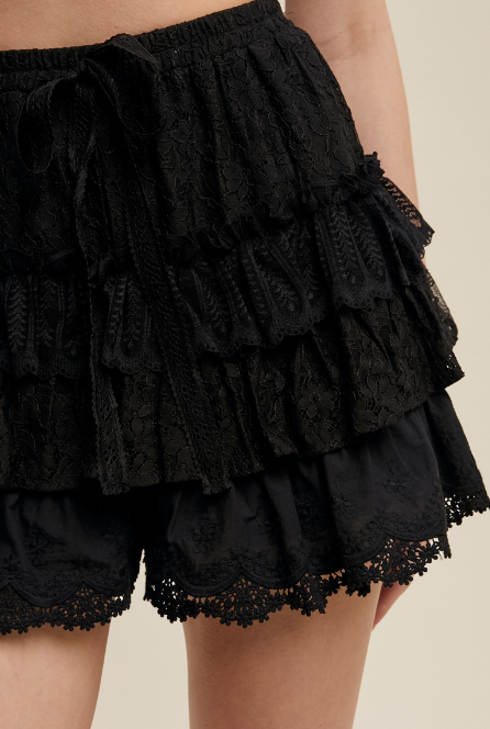 Cami Flirty Lace Tiered Shorts- BLK - S