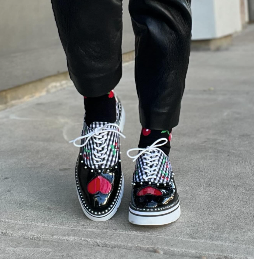 Abbott Oxford- Blk/Wht/Multi - 6.5