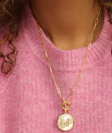 E Love Letters Medallion Necklace - GOLD