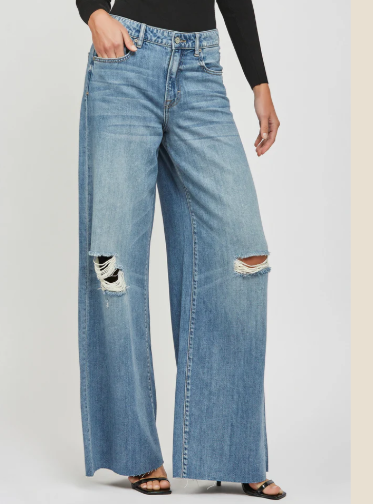Nori Med High Rise Oversized Wide Leg