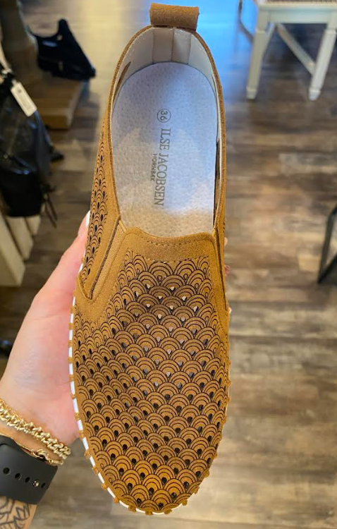 Tulip Platform Slip On Sneaker - Cashew