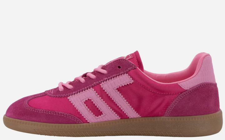 Ghost Sneaker- Fuxia