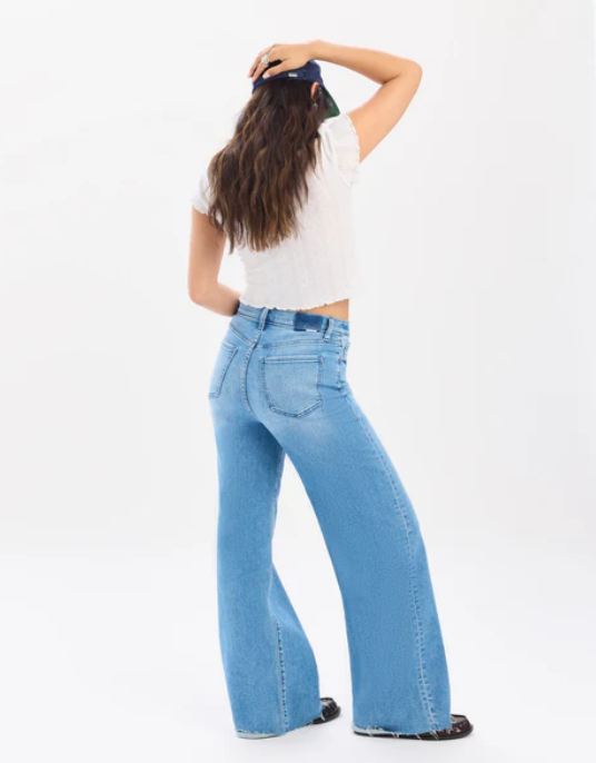 Far Out HR Wide Leg Jean- Right On