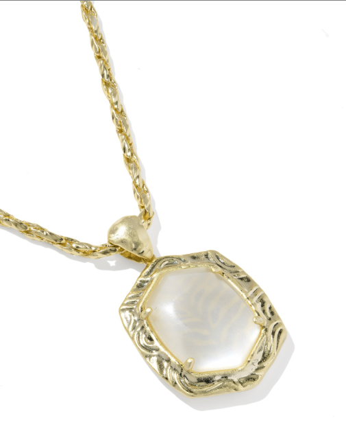 Tiger Striped Daphne SM Pendant Necklace Gold Natural MOP