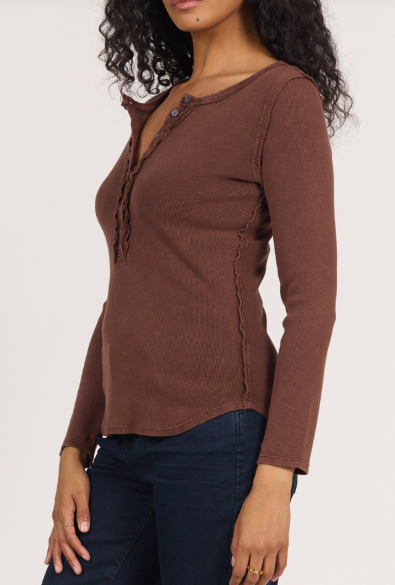 Edie Henley Top- Washed Cappuccino