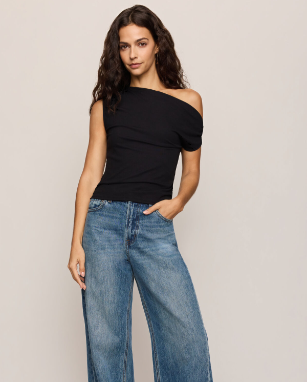 Timeless Top- Black