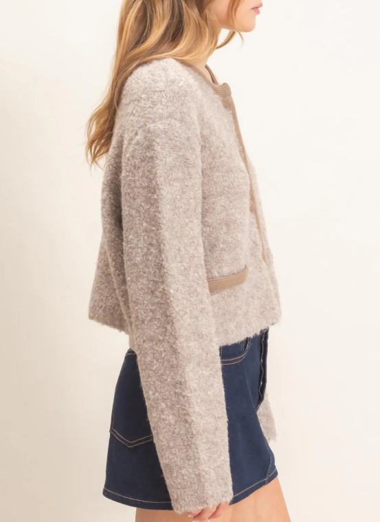 Vide Boucle Knit Cardigan- Light Mocha