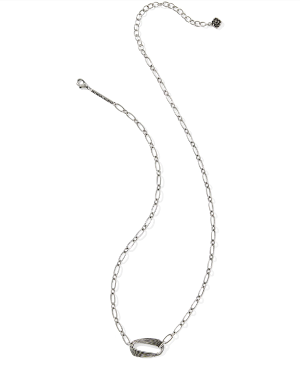 Kira Short Pendant Necklace Vintage Silver Metal