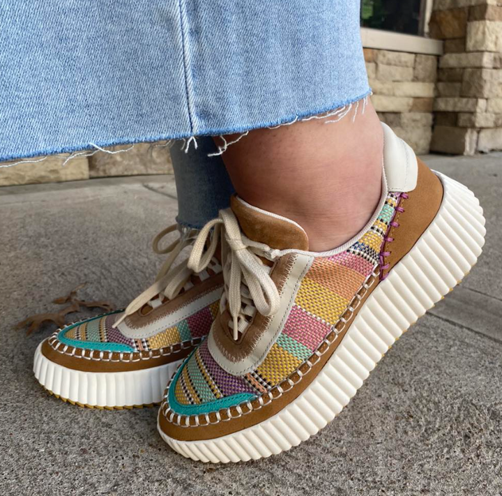 Dolen Sneaker - Tan Multi