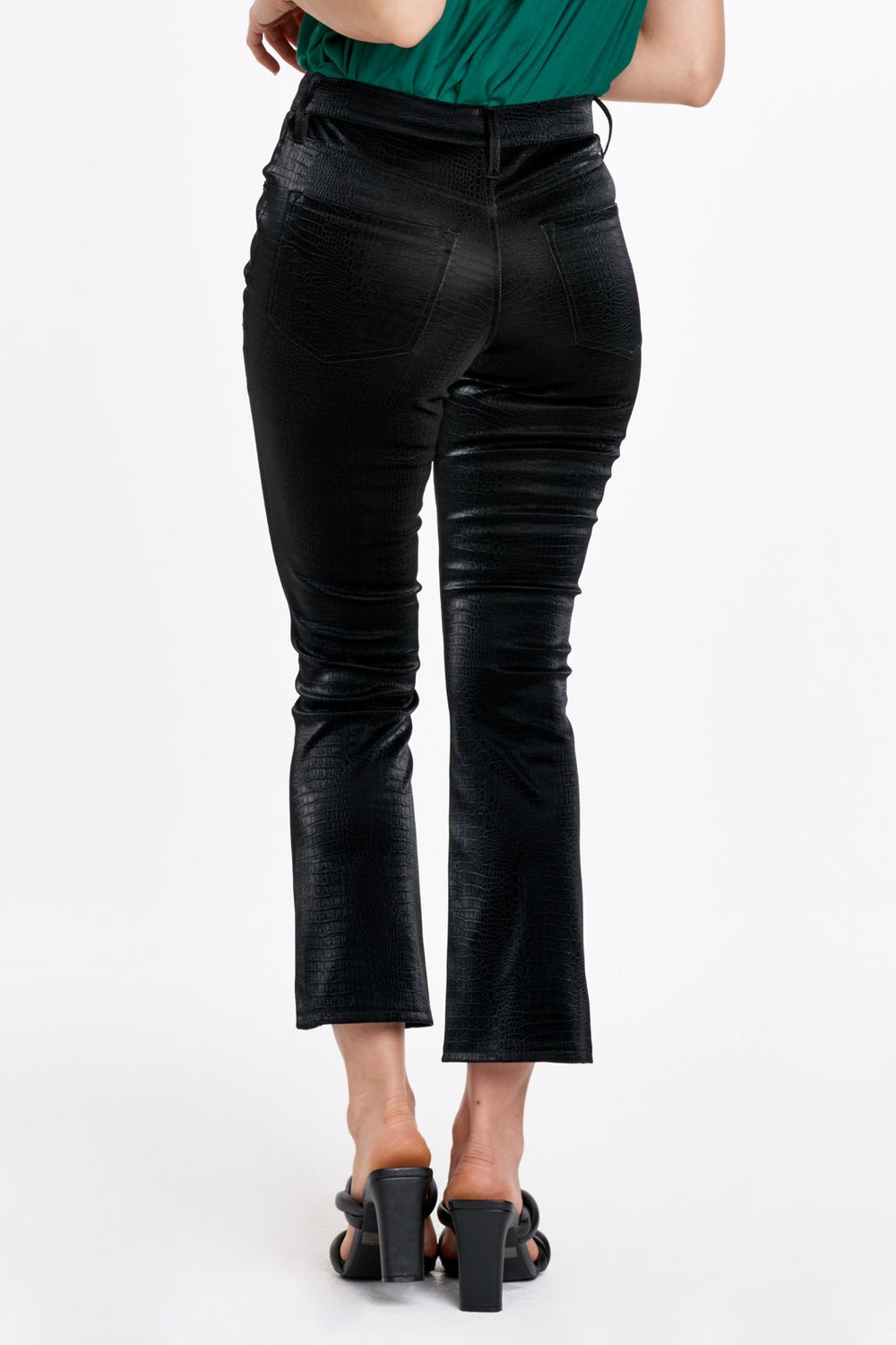 Jeanne Black HR Cropped Jean