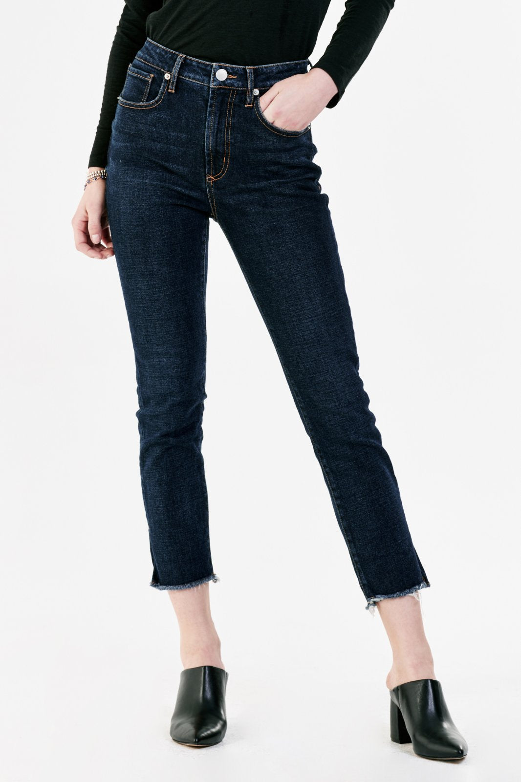 Stella Medlin Straight Slim Jean - 29